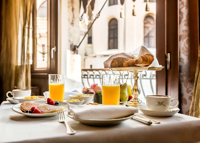 卡玛丽亚阿黛尔旅馆